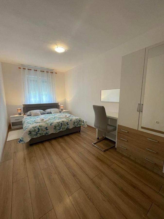 Ferienwohnung Apartman Blazevic Poreč Exterior foto